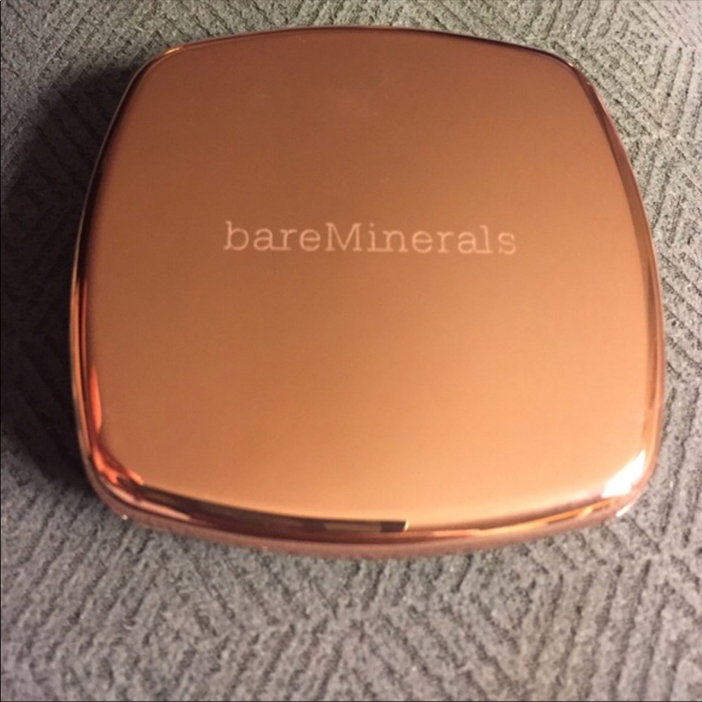 Bare Minerals illuminator